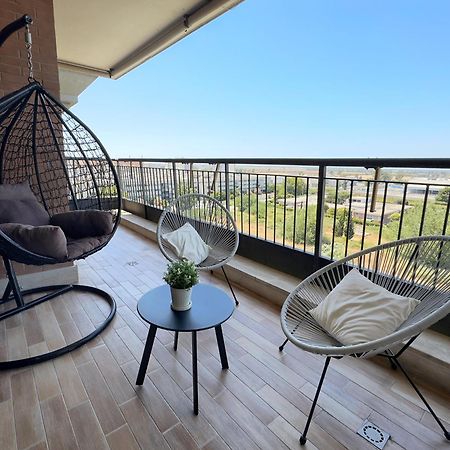 Sunset Escape Apartment - Panoramic Terrace Fiumicino Ngoại thất bức ảnh