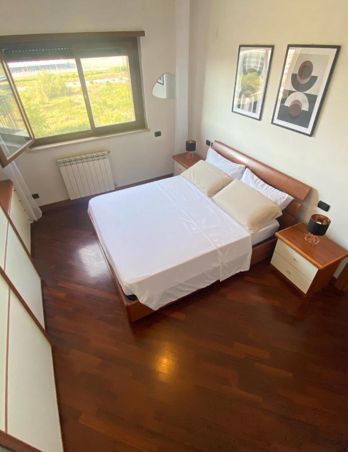 Sunset Escape Apartment - Panoramic Terrace Fiumicino Ngoại thất bức ảnh